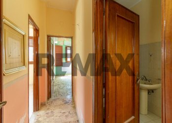 Hall / corridoio - Independent house via porto salvo
 
79, Aci Catena - photo 15