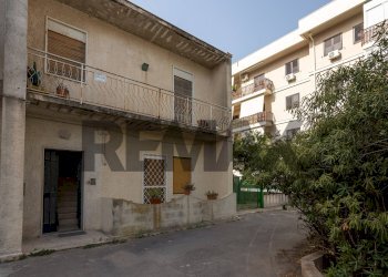 Edificio all\'aperto - Appartamento via Carlentini
 
44, Siracusa - foto 5