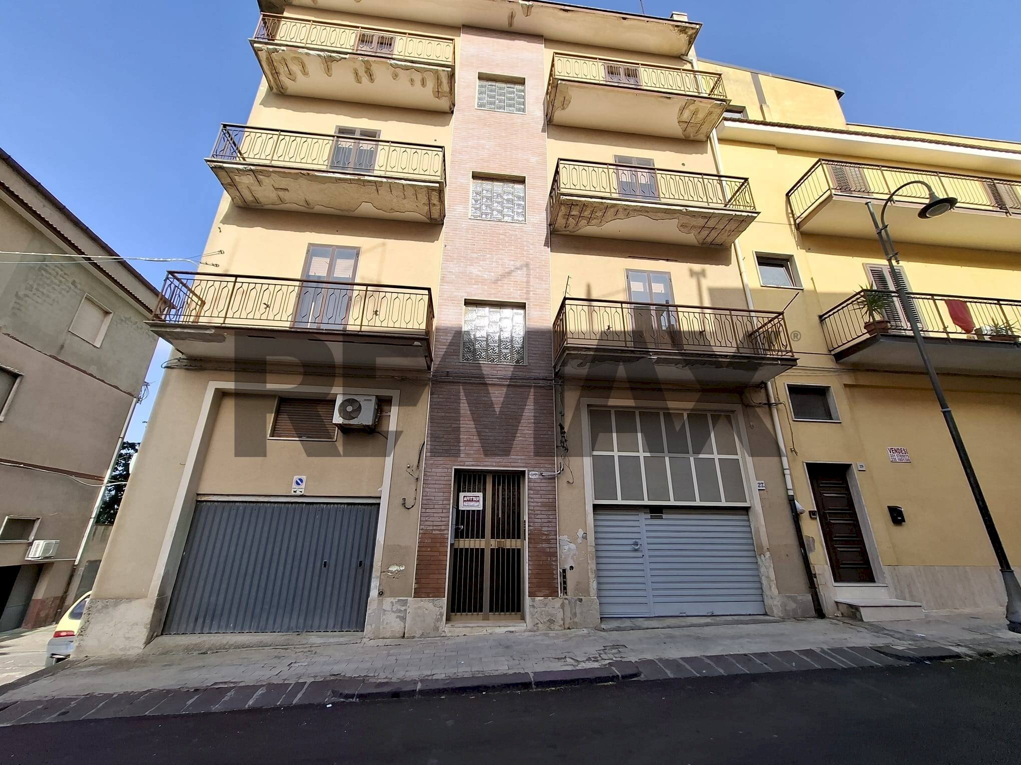 Edificio all\'aperto - Trilocale Via Scipione L Africano
27, Palazzolo Acreide - foto 2