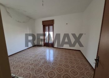 Stanza vuota - Trilocale Via Scipione L Africano
 
27, Palazzolo Acreide - foto 14