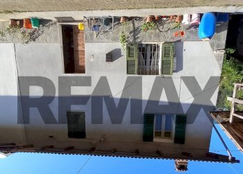 Casa all\'aperto - Casa semi indipendente Via San Vincenzo
 
6, Massimino - foto 1