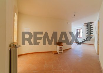 Stanza vuota - Casa semi indipendente via Amiternini
2, L'Aquila - foto 13