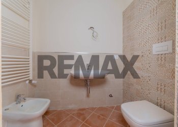 Bagno - Casa semi indipendente via Amiternini
2, L'Aquila - foto 24