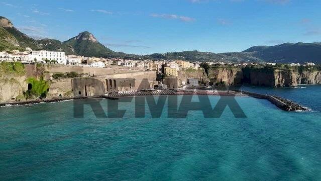 Vista dell\'acqua - Four-room apartment via Cristoforo Colombo
 
snc, Meta - photo 1
