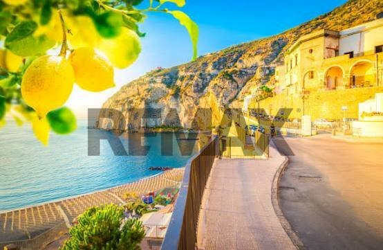 Vista dell\'acqua - Four-room apartment via Cristoforo Colombo
snc, Meta - photo 3