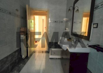 Bagno - Appartamento via Vincenzo Bellini
 
snc, Afragola - foto 3