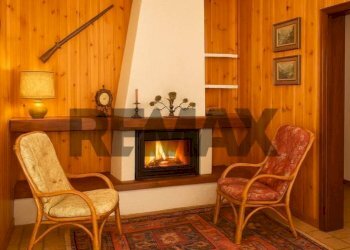 Soggiorno - Three-room apartment VIA SANTA LUCIA
 
36, Piazzatorre - photo 1