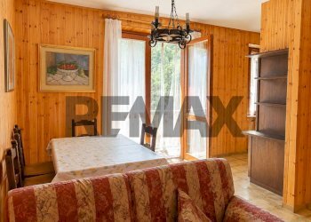 Sala da pranzo - Three-room apartment VIA SANTA LUCIA
 
36, Piazzatorre - photo 4