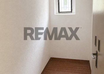 Stanza vuota - Three-room apartment VIA SANTA LUCIA
 
36, Piazzatorre - photo 14