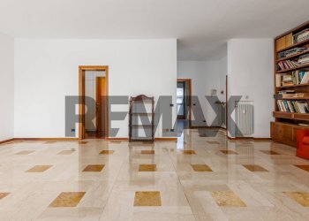 Stanza vuota - Quadrilocale Via Statuto
 
16 P, Bergamo - foto 10