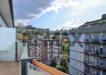 Balcone - Quadrilocale Via Statuto
 
16 P, Bergamo - foto 32