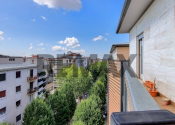 Edificio all\'aperto - Quadrilocale Via Statuto
 
16 P, Bergamo - foto 33
