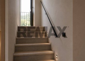 Scale - Casa semi indipendente VIA VALLE
 
47, Bergamo - foto 8