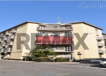 Edificio all\'aperto - Trilocale via Gorizia
 
19, Novara - foto 1