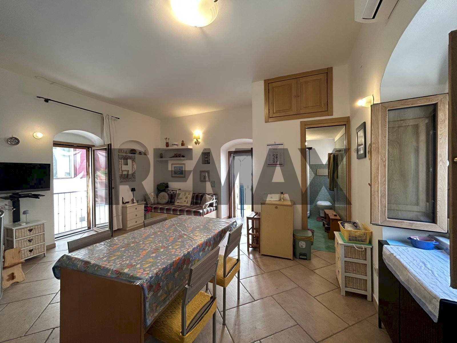 Sala da pranzo - Four-room apartment Via Le Ripe
78-80, Peschici - photo 2
