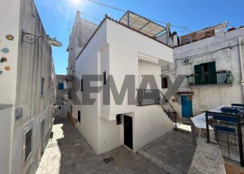 Casa all\'aperto - Quadrilocale Via Le Ripe
 
78-80, Peschici - foto 34