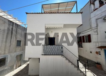 Edificio all\'aperto - Quadrilocale Via Le Ripe
 
78-80, Peschici - foto 35