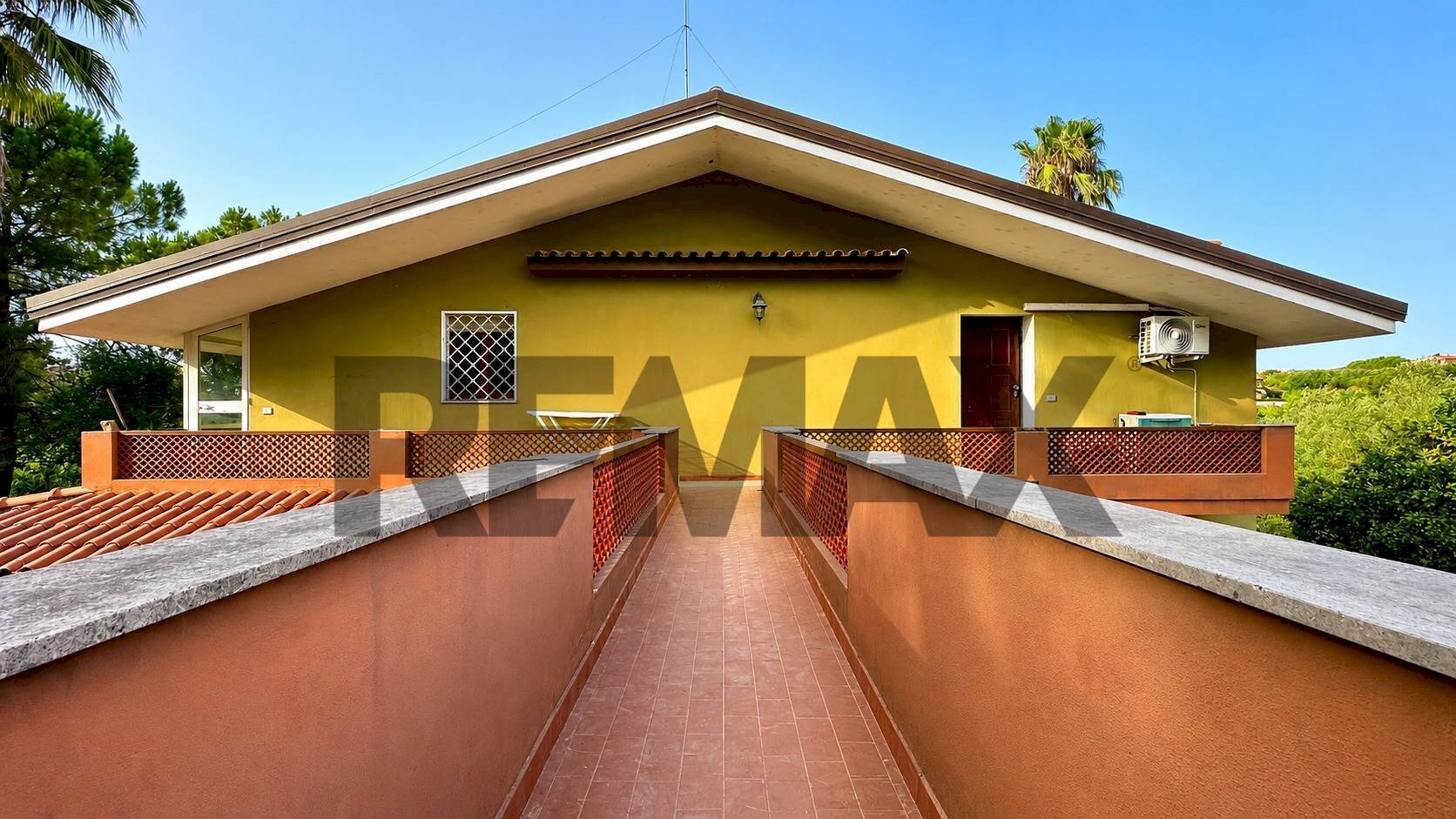Casa all\'aperto - Casa indipendente Viale porto torres
87, Sassari - foto 2