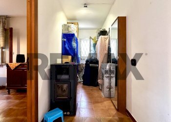Hall / corridoio - Casa indipendente Viale porto torres
 
87, Sassari - foto 14