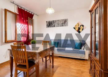 Sala da pranzo - Casa indipendente Viale porto torres
 
87, Sassari - foto 19