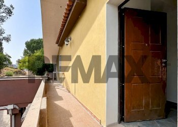 Balcone - Casa indipendente Viale porto torres
 
87, Sassari - foto 55