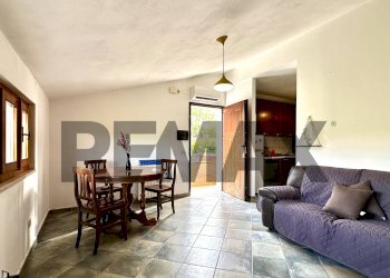 Sala da pranzo - Casa indipendente Viale porto torres
 
87, Sassari - foto 61