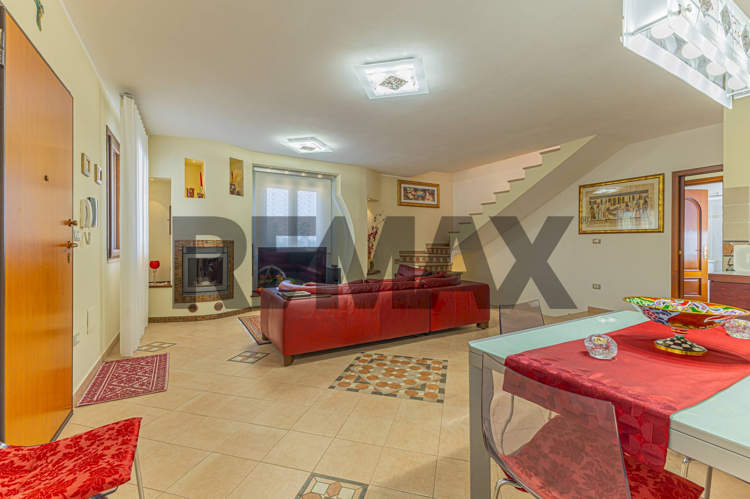 Sala da pranzo - Semi-detached house S.V. Costa Paloni
78, Sassari - photo 3