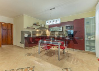 Cucina - Casa semi indipendente S.V. Costa Paloni
78, Sassari - foto 6