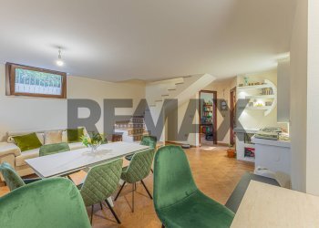 Sala da pranzo - Casa semi indipendente S.V. Costa Paloni
78, Sassari - foto 76