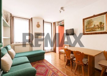 Sala da pranzo - Trilocale VIA TRENTO E TRIESTE
 
11, Asiago - foto 1