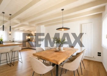 Sala da pranzo - Semi-detached house VIA BELMONTE
 
80, Roana - photo 5