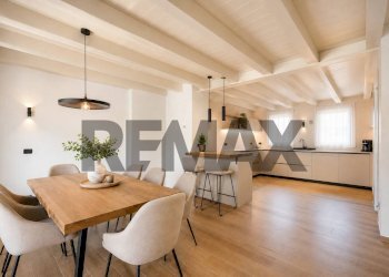 Sala da pranzo - Semi-detached house VIA BELMONTE
 
80, Roana - photo 21