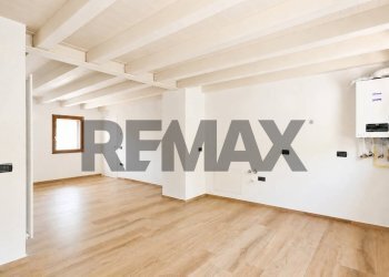 Stanza vuota - Semi-detached house VIA BELMONTE
 
80, Roana - photo 22