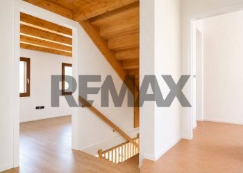 Scale - Semi-detached house VIA BELMONTE
 
80, Roana - photo 29