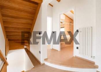 Scale - Semi-detached house VIA BELMONTE
 
80, Roana - photo 34