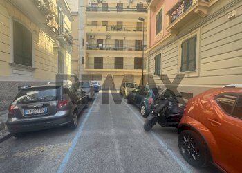 Edificio all\'aperto - Ufficio Via Michele Cammarano
 
3, Napoli - foto 11