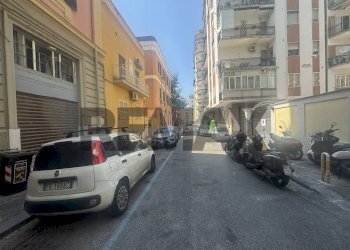 Edificio all\'aperto - Ufficio Via Michele Cammarano
 
3, Napoli - foto 12