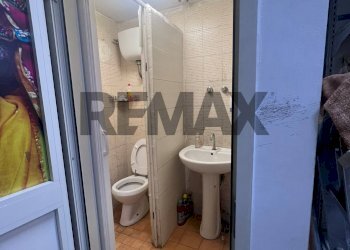 Bagno - Commercial Premises Via San Liborio
28, Napoli - photo 12