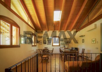 Sala da pranzo - Rustic via Ernesto Arduini
 
33, Cavriago - photo 11