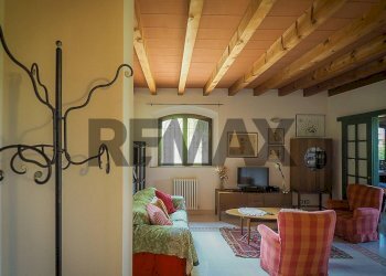 Soggiorno - Rustic via Ernesto Arduini
 
33, Cavriago - photo 27