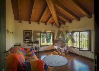 Soggiorno - Rustic via Ernesto Arduini
 
33, Cavriago - photo 62