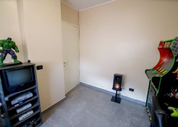 Foto 19 - Four-room apartment Via Uligini
 
18, Rivarolo Canavese - photo 19