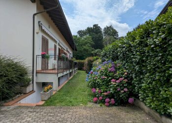 Giardino - Villa via dei geranei
14, Castelletto Sopra Ticino - photo 15