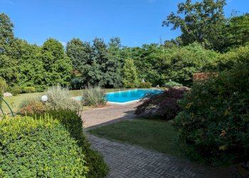 Piscina - Villa via dei geranei
14, Castelletto Sopra Ticino - photo 31