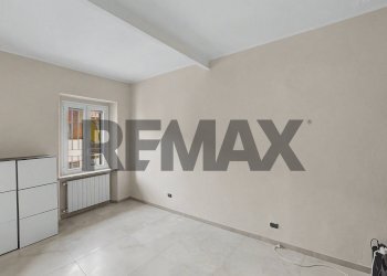 Stanza vuota - Trilocale via genova
 
40, Casorate Sempione - foto 24