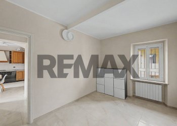 Stanza vuota - Trilocale via genova
 
40, Casorate Sempione - foto 26