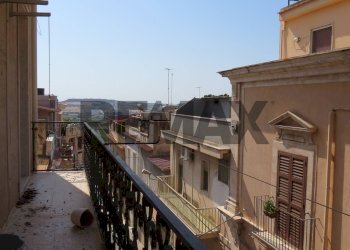 Balcone - Three-room apartment Via Platamone
 
30, Rosolini - photo 24