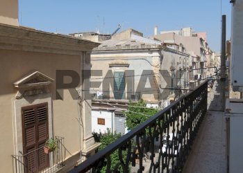 Balcone - Three-room apartment Via Platamone
 
30, Rosolini - photo 27