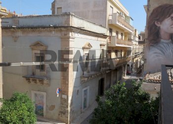 Edificio all\'aperto - Three-room apartment Via Platamone
 
30, Rosolini - photo 34