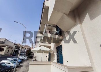Edificio all\'aperto - Appartamento Via 4 Aprile
 
60, Vittoria - foto 12